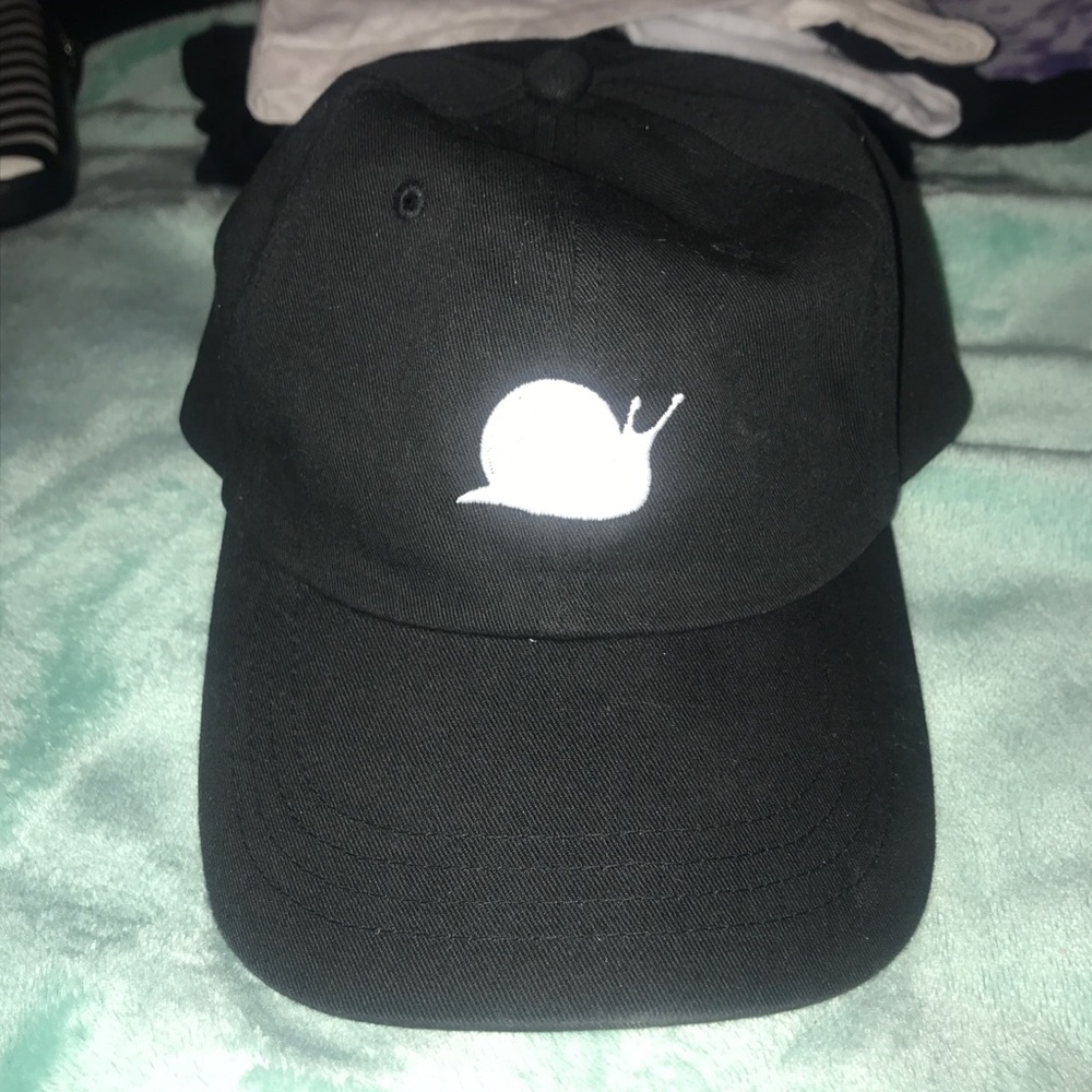 SNAILS HAT